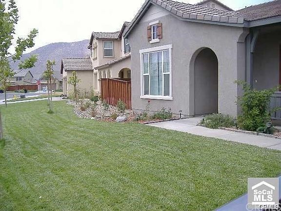 2nd image of 608 Peregrine Ln