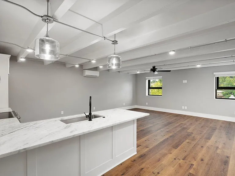 556 N Locust St #111 — Photo 8