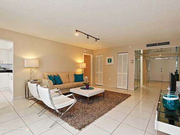 3rd image of 6423 Collins Ave APT 1401