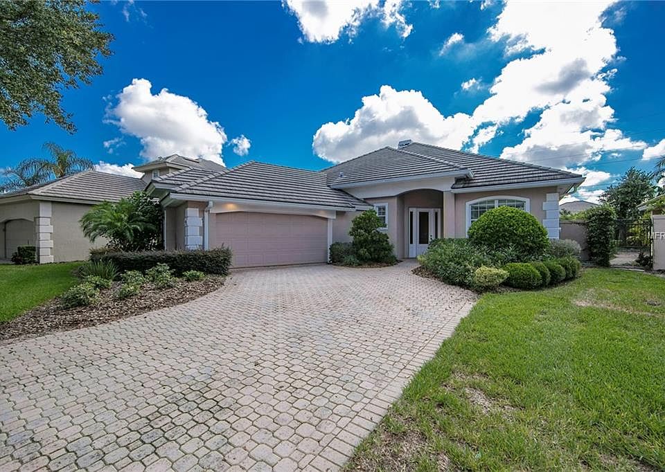 1st image of 10908 Woodchase Cir