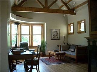 5th image of 2122 Greenough Dr W