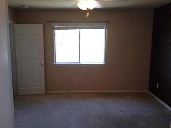 5th image of 412 N Cascades Ave APT 2