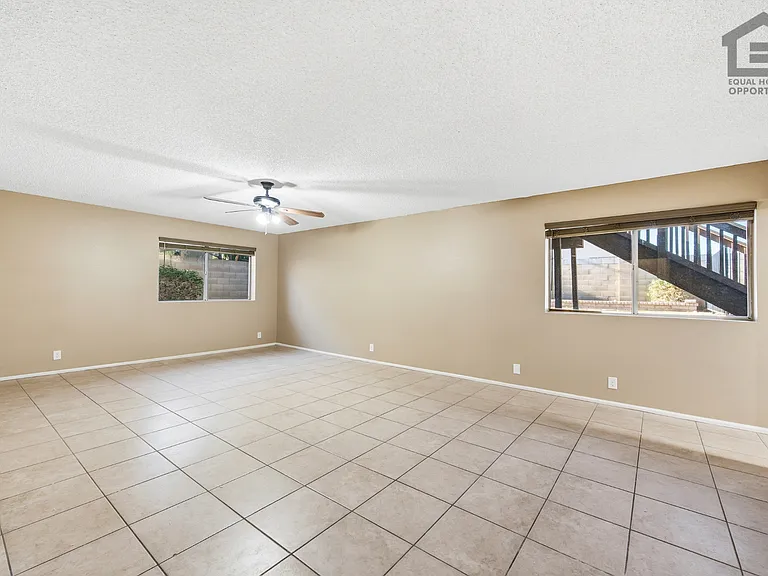 7202 W Corrine Dr — Photo 31