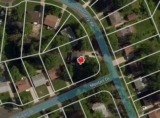 228 Glen Garry Rd, Saint Louis, MO 63137