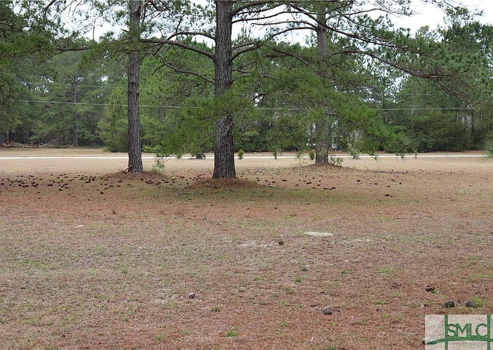 2nd image of 179 Magnolia Dr