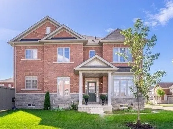 34 Baby Pointe Trl, Brampton, ON L7A 0W4