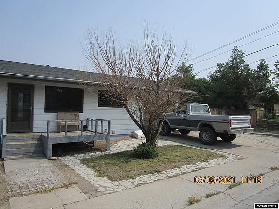 2nd image of 1601 James Dr