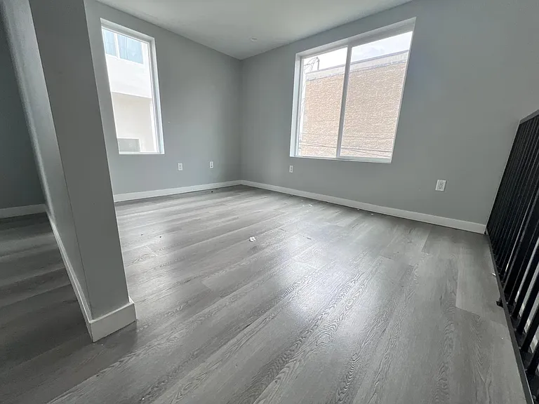 11344 Hatteras St #B12 — Photo 40
