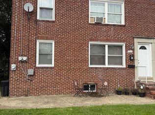 2212 Cove Rd, Pennsauken, NJ 08110