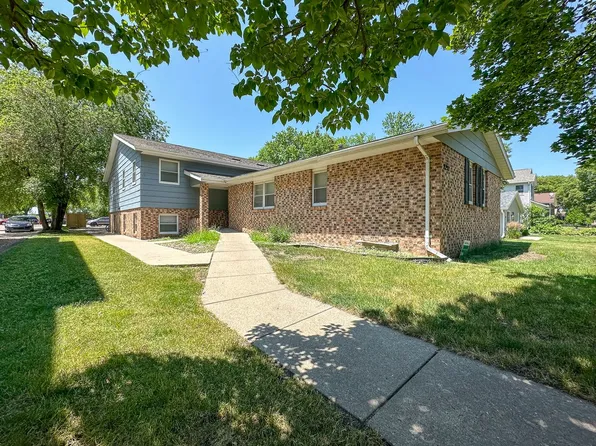 225 Washington, 225 Washington Ave #A296cdd3d, Ames, IA 50010
