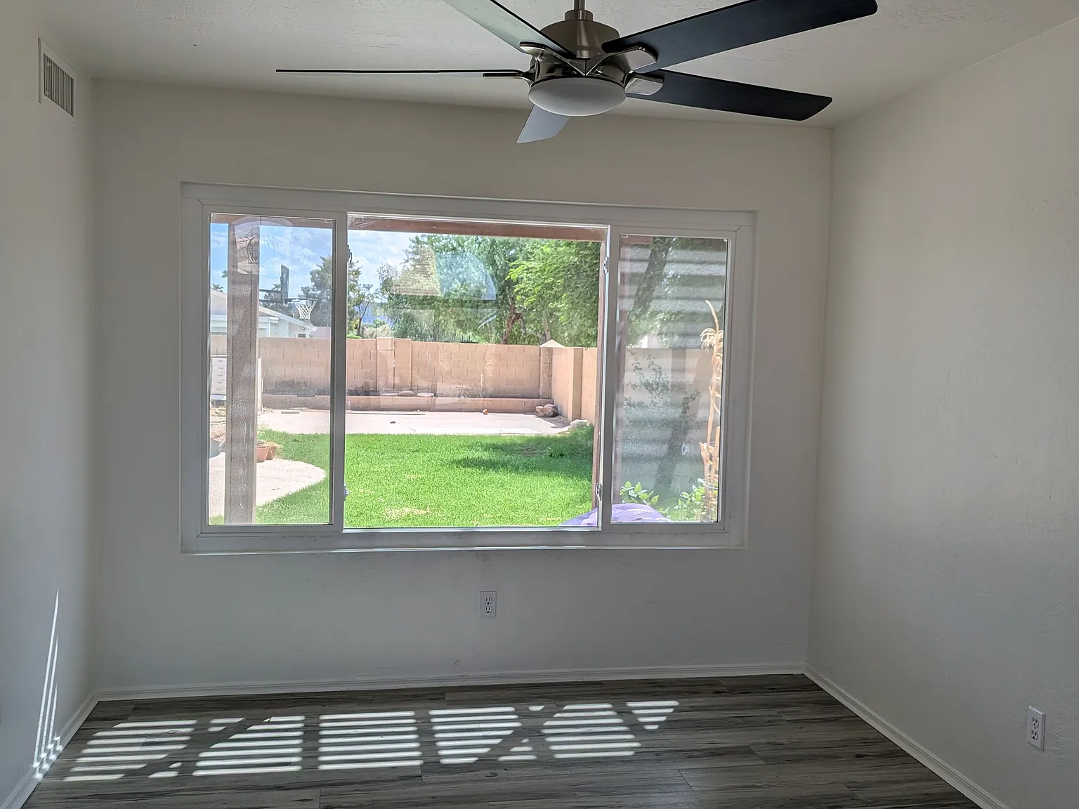 4 bed, 2.5 bath, 2057 sqft, $2,800 — Photo 3
