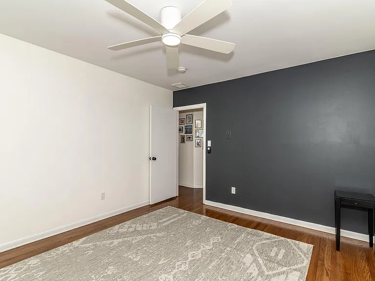 1800 Lark Ln — Photo 37