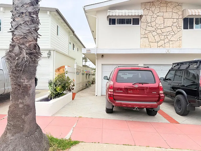 111 Avenida Del Poniente #1 — Photo 9