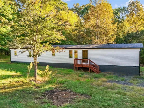 6088 Zachary Ln, Oxford, NC 27565
