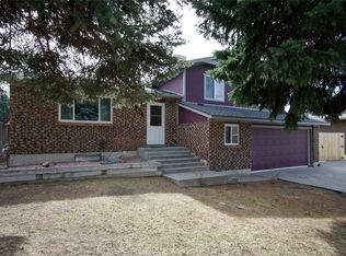 634 Naples Way, Aurora, CO 80011