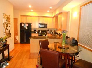 718 W Briar Pl APT 1E, Chicago, IL 60657