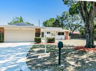 1339 Windsor Dr, Clearwater, FL 33756