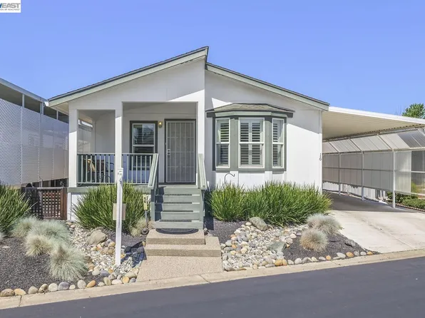 3263 Vineyard Ave Space 16, Pleasanton, CA 94566