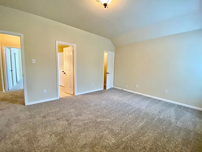2314 Zoa Dr — Photo 32