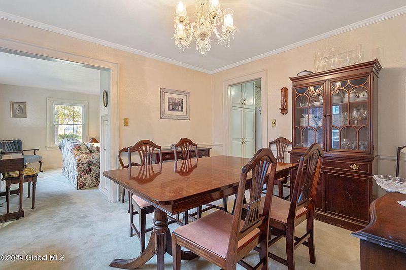 5th image of 1532 Lexington Parkway