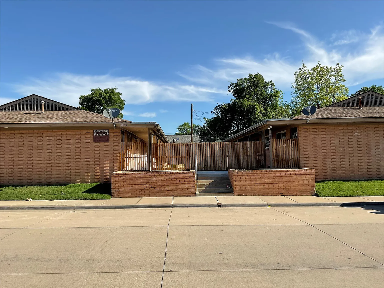 1 bed, 1.0 bath, 600 sqft, $750 — Photo 1