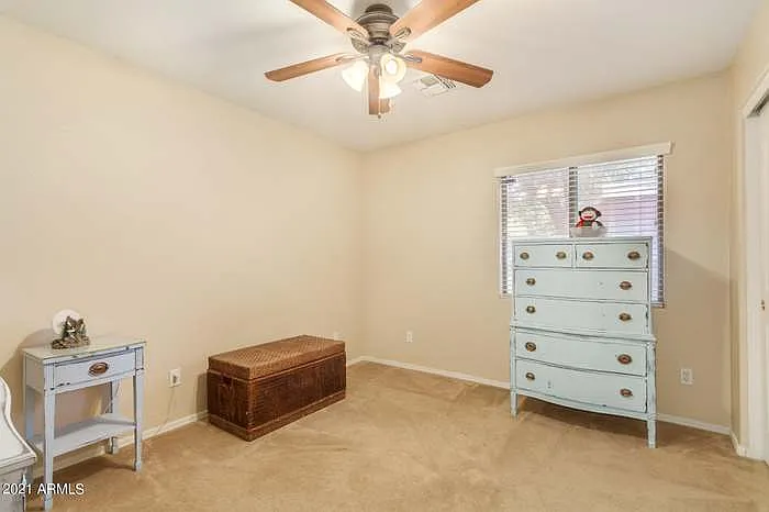 Building Photo - 2638 S 85th Dr