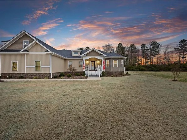 135 Savannah Ave, Grandy, NC 27939