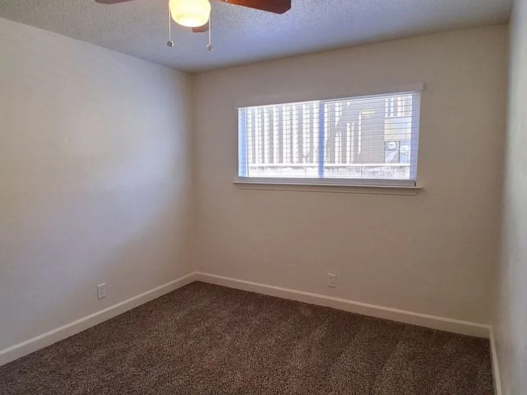 453 N. Orchard St — Photo 9