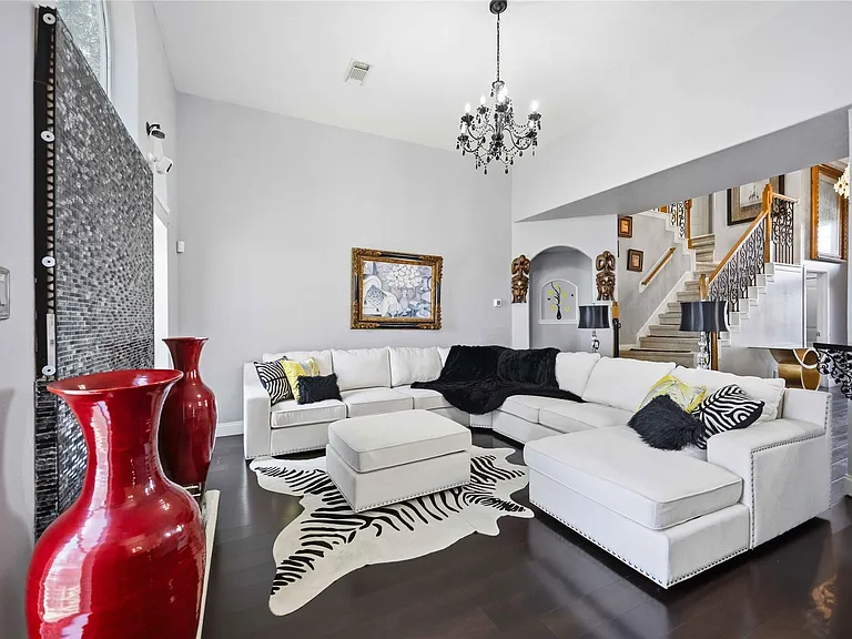 4718 Lonestone Cir — Photo 23