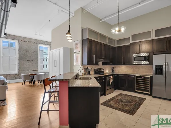 105 Whitaker Street #204, Savannah, GA 31401