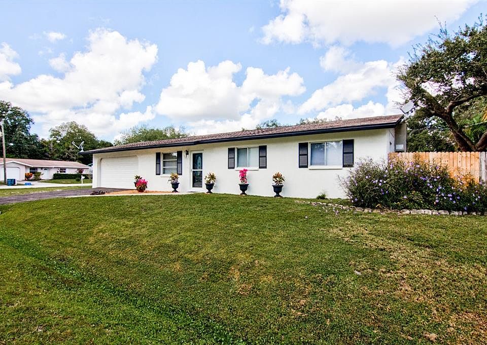 1st image of 3905 Corona Ln