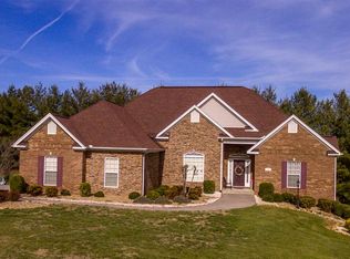 522 Liddington Ln, Morristown, TN 37814