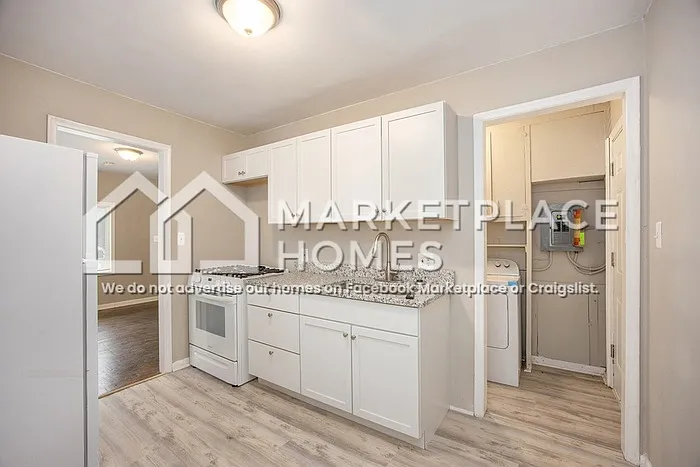 8147 Prospect Ave — Photo 9
