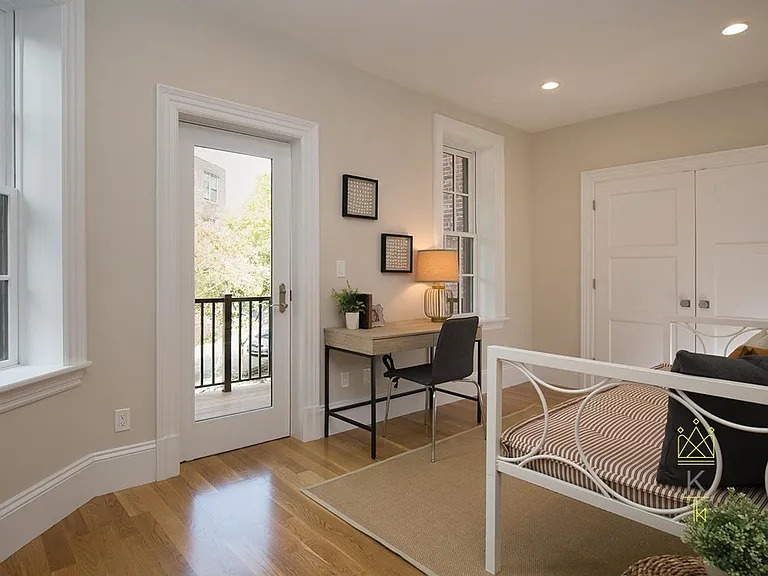 1248 Beacon St #2 — Photo 10