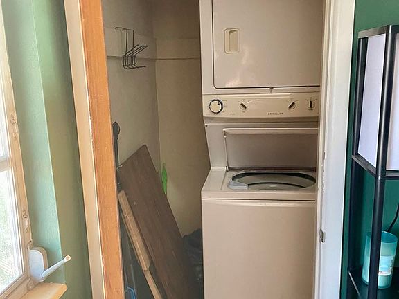 washer/dryer in unit
