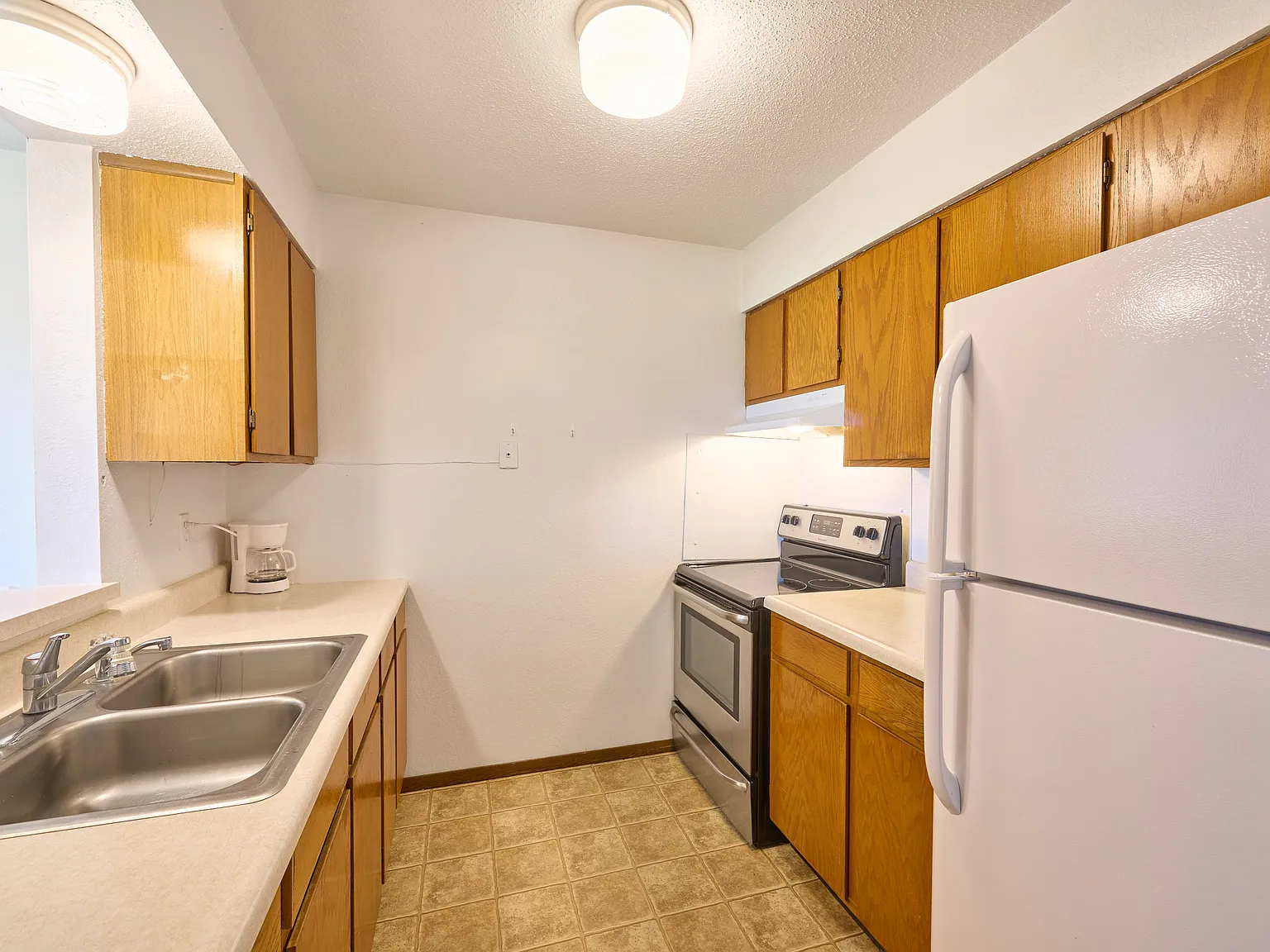 1 bed, 900 sqft, $600 — Photo 4