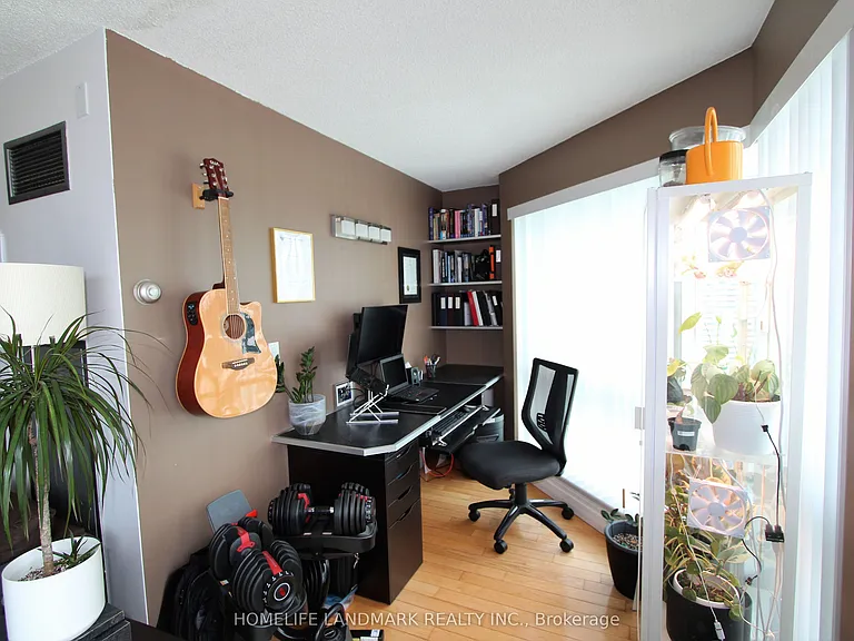 10 Yonge St #2904 — Photo 11