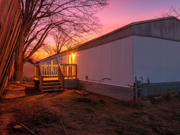130 College Avenue, Licking, MO 65542