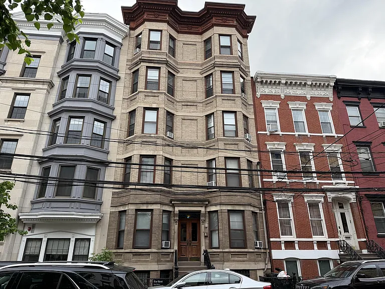 906 Willow Ave #4 — Photo 8