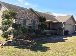 15 Willard St, Ward, AR 72176