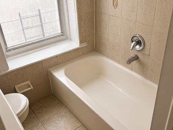 2nd image of 2 W 120th St APT 3M