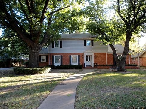 2103 Clarinda Ave.