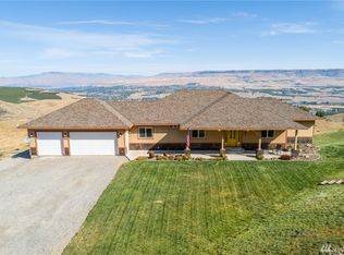4690 Crown Ln, Malaga, WA 98828
