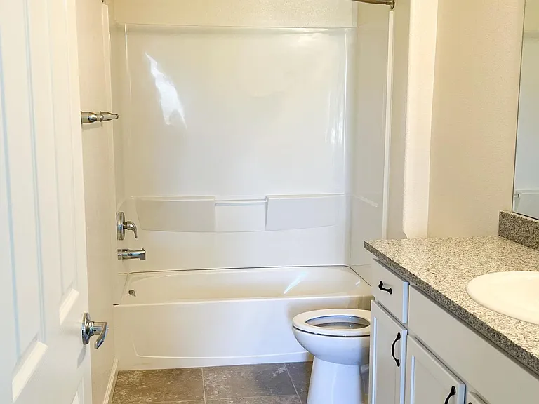 3157 Sterling Ridge Cir #3157 — Photo 35