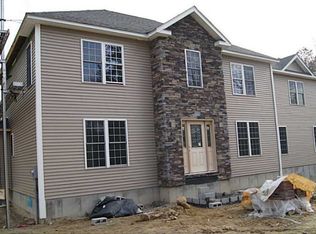 27 Old Raccoon Hill Rd, West Greenwich, RI 02817