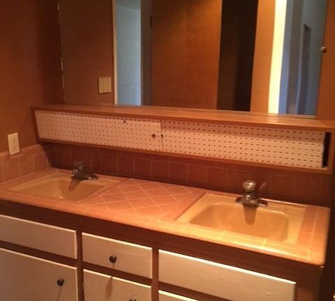 Rhode Island Bathroom #1