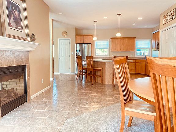 Dining Area to Kitchen