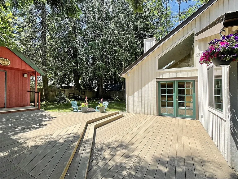 65414 E Timberline Dr E — Photo 3