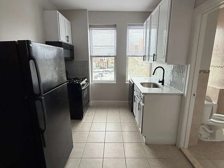 6120 Monroe Pl #17AA — Photo 1