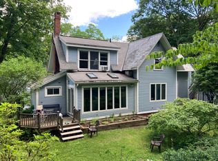 9 Fort Hill Rd, Haydenville, MA 01039